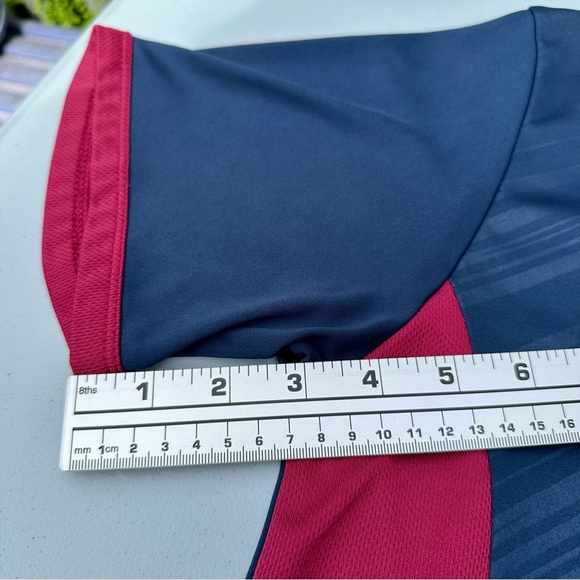 FC Barcelona Short Sleeve Tee Size M 100% Polyester - Picture 5 of 7